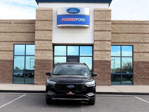 New 2025 Ford Escape ST-Line w/ Equipment Group 301A image 3