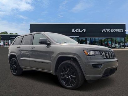Used 2022 Jeep Grand Cherokee Laredo X