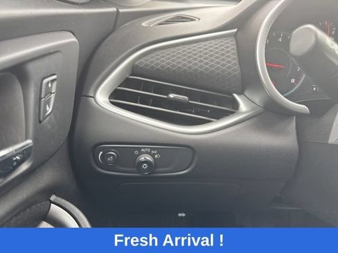 Used 2023 Chevrolet Malibu RS FWD image 8