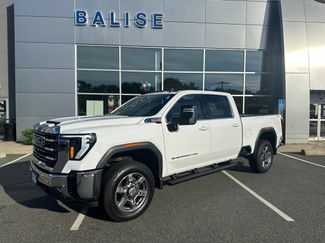 Used 2025 GMC Sierra 2500 SLE w/ SLE Value Package; AWD/4WD video 1