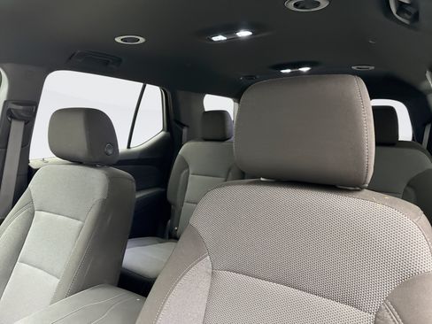 Used 2023 Chevrolet Traverse LT w/ LPO, Floor Liner Package AWD/4WD image 10