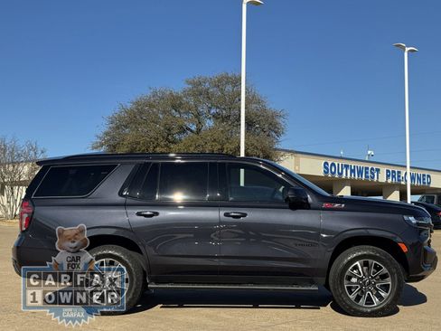 Used 2024 Chevrolet Tahoe Z71 w/ Luxury Package image 3