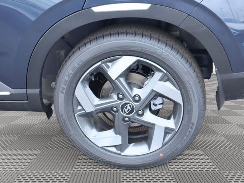 New 2026 Hyundai Venue SEL FWD image 5