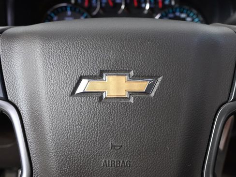 Used 2016 Chevrolet Silverado 1500 LTZ AWD/4WD image 35
