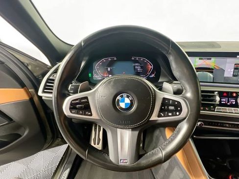 Used 2022 BMW X6 xDrive40i w/ M Sport Package AWD/4WD image 10