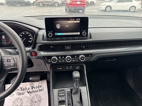 Certified 2023 Honda CR-V EX image 18