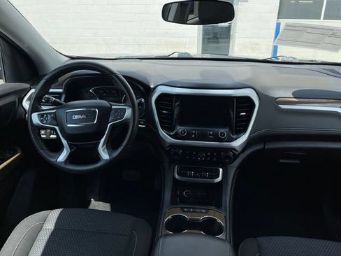 Used 2023 GMC Acadia SLE FWD image 12