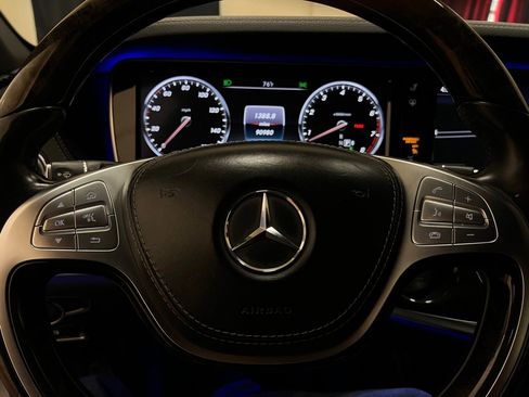 Used 2015 Mercedes-Benz S 550 Sedan image 24