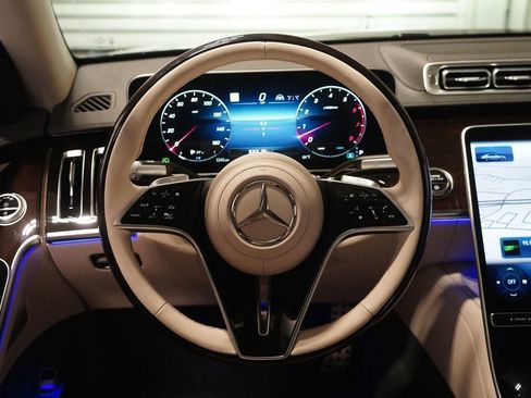 New 2026 Mercedes-Benz S 500 4MATIC image 18
