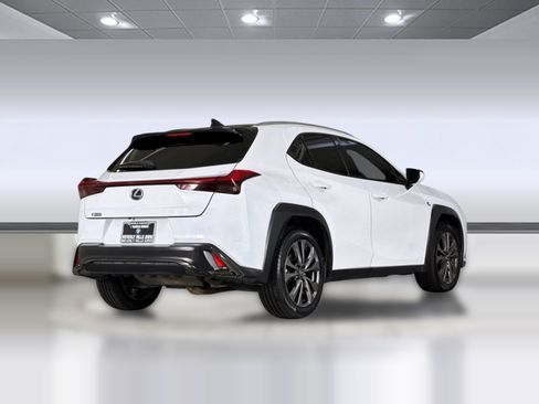 Used 2019 Lexus UX 250h F Sport AWD/4WD image 8