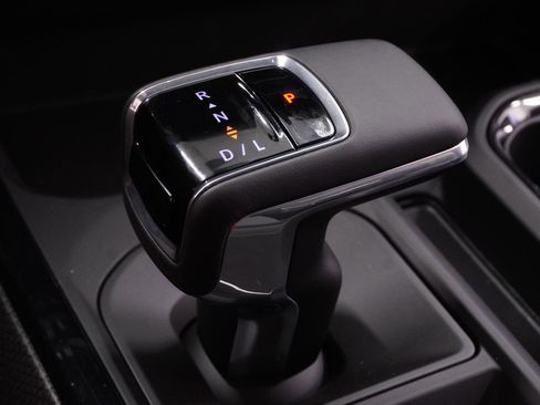 New 2026 Chevrolet Silverado 1500 ZR2 w/ Dark Appearance Package AWD/4WD image 30
