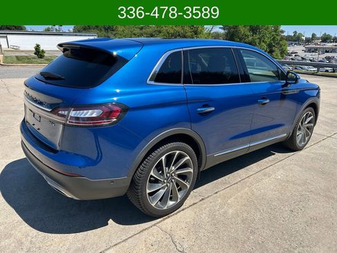 Used 2020 Lincoln Nautilus Reserve w/ Equipment Group 201A image 5