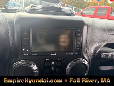 Used 2016 Jeep Wrangler Unlimited Sahara w/ Dual Top Group image 20