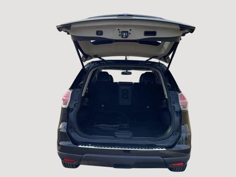 Used 2016 Nissan Rogue SL w/ SL Premium Package image 16