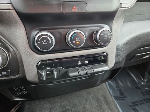 Used 2021 RAM 1500 Tradesman w/ SXT Appearance Group image 21