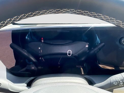 Used 2025 Buick Encore GX Preferred image 14