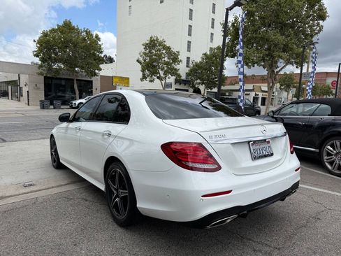 Used 2018 Mercedes-Benz E 300 image 11