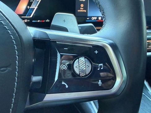 Used 2024 BMW 760i xDrive w/ Premium Package 2 image 19