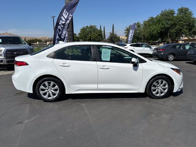 Used 2024 Toyota Corolla LE FWD image 9