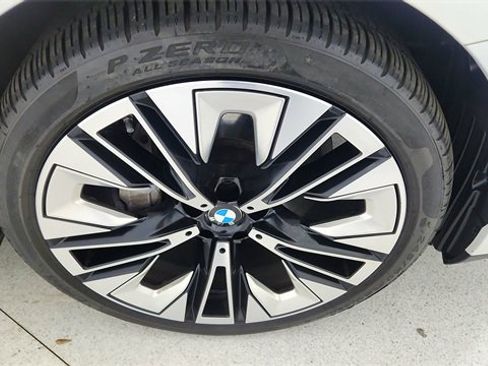 Used 2025 BMW 540i xDrive image 56