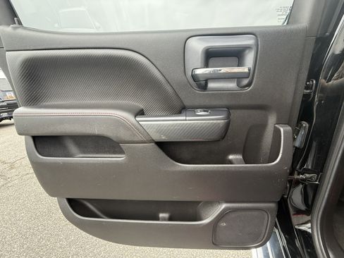 Used 2015 GMC Sierra 2500 SLT w/ All-Terrain HD Package image 29