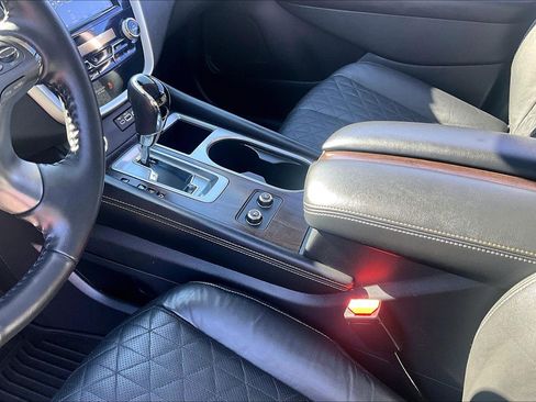 Used 2022 Nissan Murano Platinum w/ Cargo Package image 14