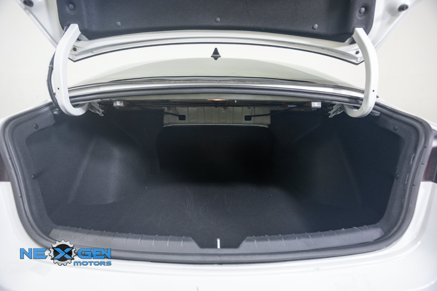 Used 2022 Kia K5 GT-Line w/ GT-Line FWD Premium Package image 32