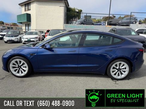 Used 2023 Tesla Model 3 Standard Range image 8