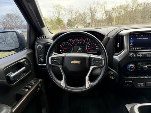 Used 2019 Chevrolet Silverado 1500 LT w/ Texas Edition AWD/4WD image 13