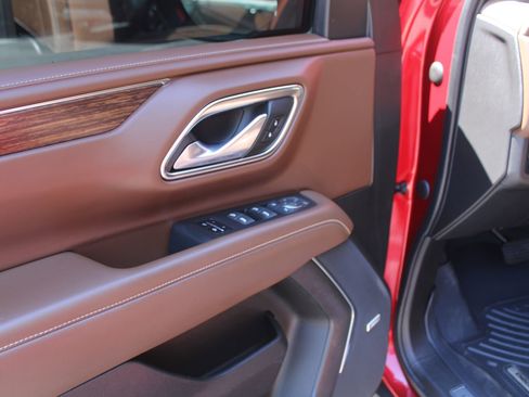 Used 2023 Chevrolet Tahoe High Country RWD image 20