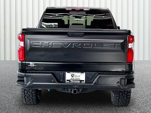 Used 2023 Chevrolet Silverado 1500 ZR2 w/ Technology Package AWD/4WD image 5
