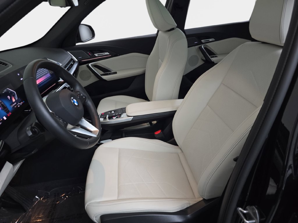Used 2026 BMW X1 xDrive28i w/ Convenience Package AWD/4WD image 17