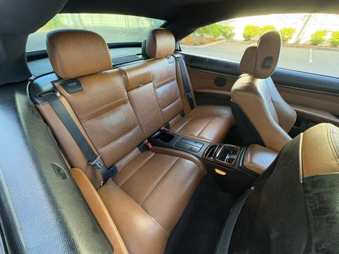 Used 2011 BMW 335i Convertible RWD image 21