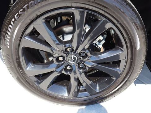 Used 2025 MAZDA CX-30 Carbon image 45