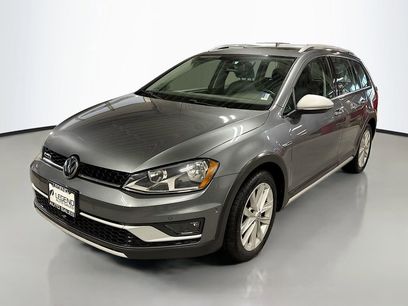 Used 2017 Volkswagen Golf Alltrack SE