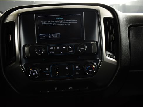Used 2019 Chevrolet Silverado 1500 LT image 35