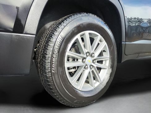 Used 2023 Chevrolet Traverse LT w/ LPO, Floor Liner Package image 15