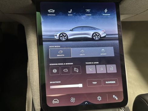 Used 2023 Lucid Air Touring AWD/4WD image 28