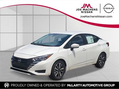 New 2025 Nissan Versa SV w/ Trunk Package