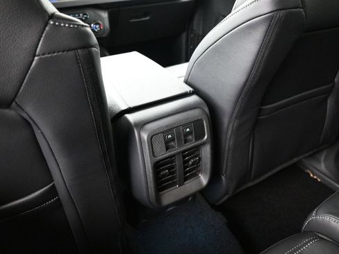 New 2025 Ford Bronco Outer Banks image 24