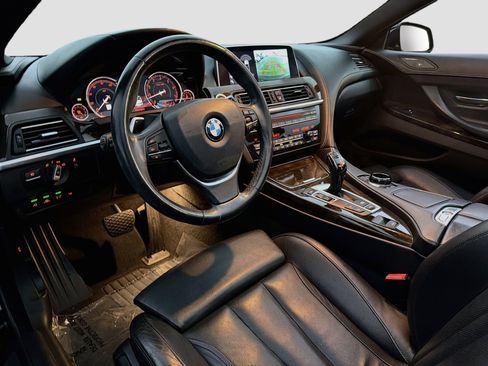 Used 2018 BMW 650i Convertible RWD image 24