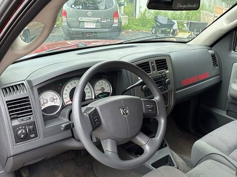Used 2007 Dodge Dakota SLT w/ Trailer Tow Group AWD/4WD image 16