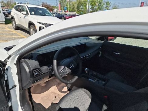 New 2026 Nissan Sentra SV FWD image 13