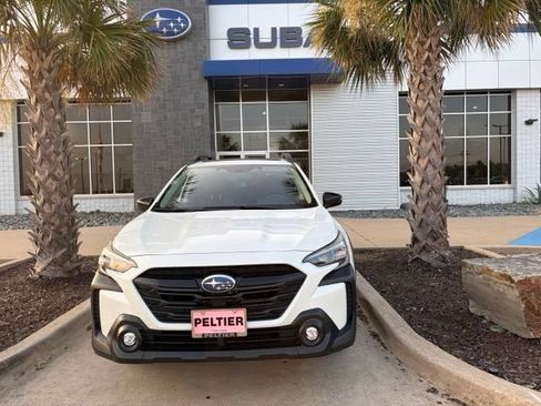 Used 2025 Subaru Outback Onyx Edition AWD/4WD image 2