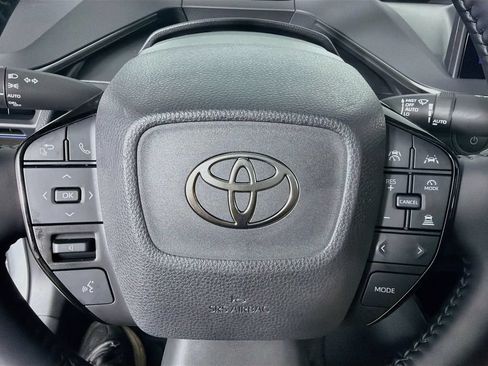 Used 2024 Toyota Prius Limited w/ Limited Premium Package FWD image 16