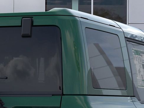 New 2025 Ford Bronco Badlands image 25