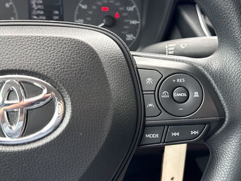 Used 2023 Toyota Corolla LE FWD image 20