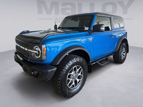 Certified 2023 Ford Bronco Badlands AWD/4WD image 1
