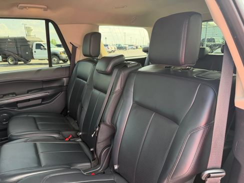 Used 2024 Ford Expedition XLT AWD/4WD image 15