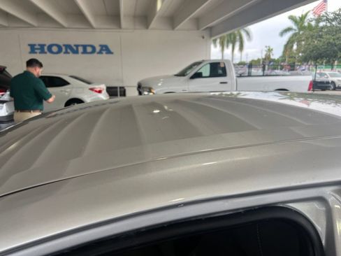 Used 2021 Toyota Corolla LE FWD image 4